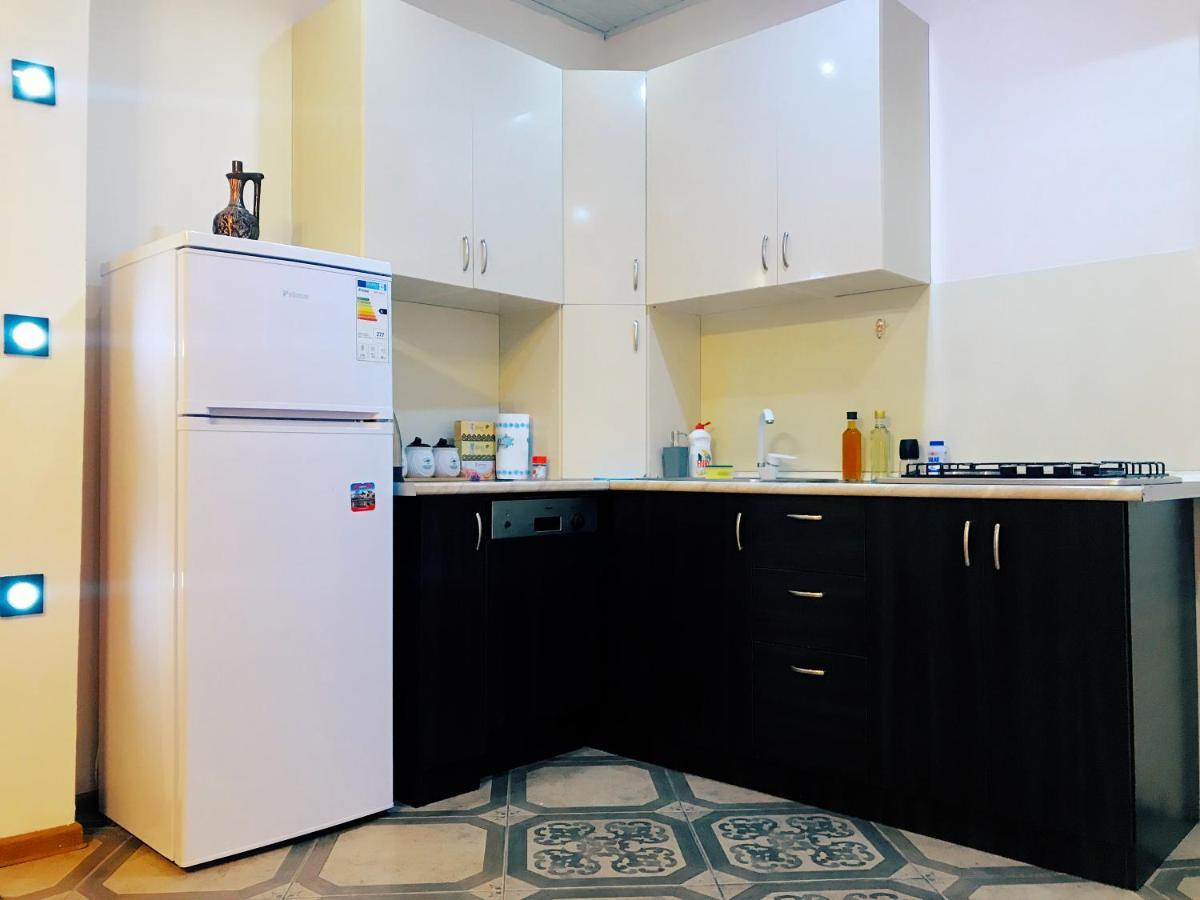 Apartment On Botanikuri Tbilisi Eksteriør billede